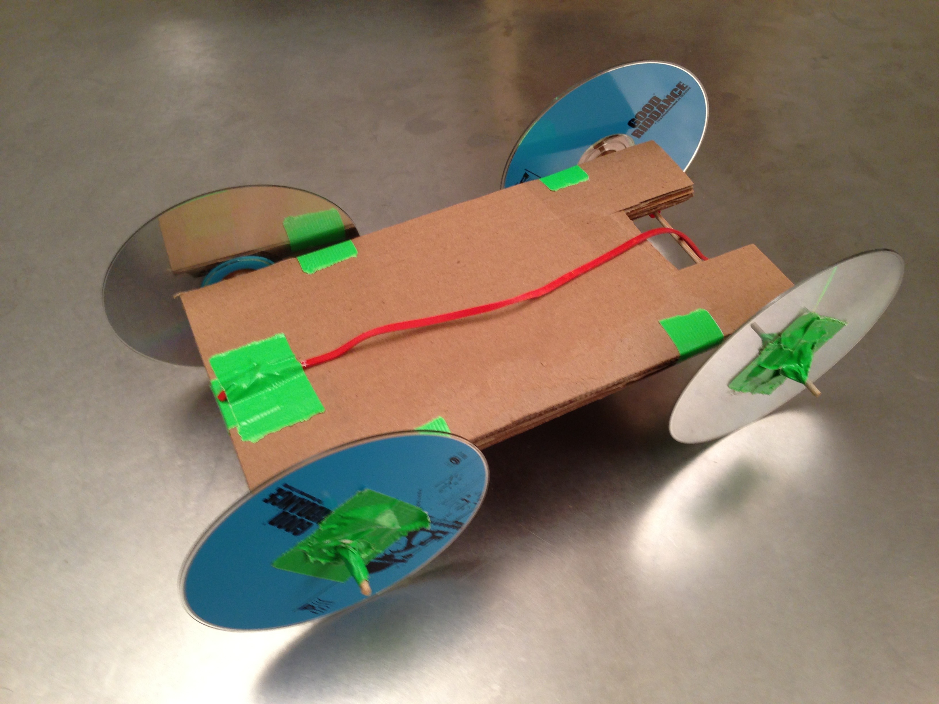 Rubber Band-Powered Car - DIY