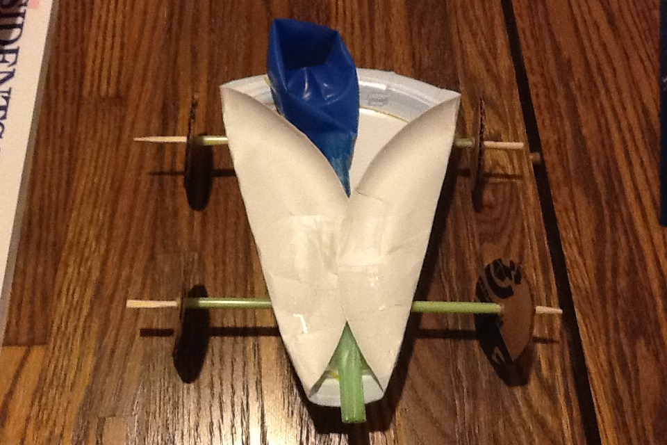 Balloon car examples picture