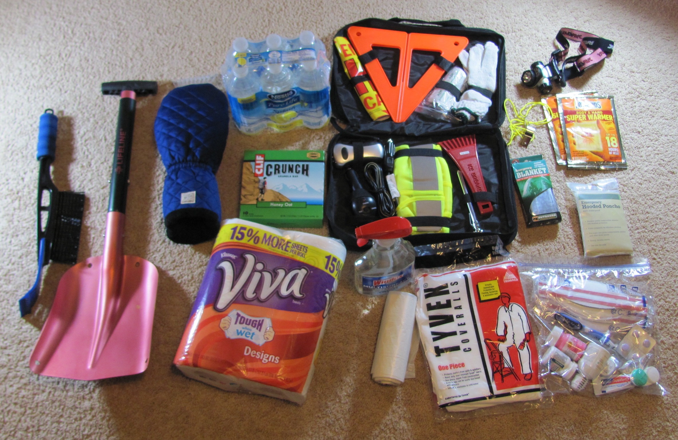 winter roads emergency kit DIY