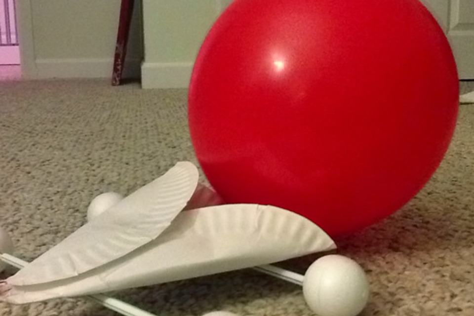 Styrofoam Balloon Car